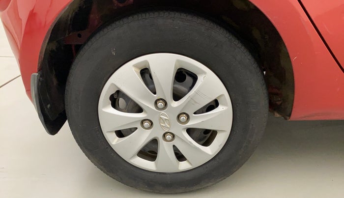 2013 Hyundai i10 MAGNA 1.1, Petrol, Manual, 32,941 km, Right Rear Wheel