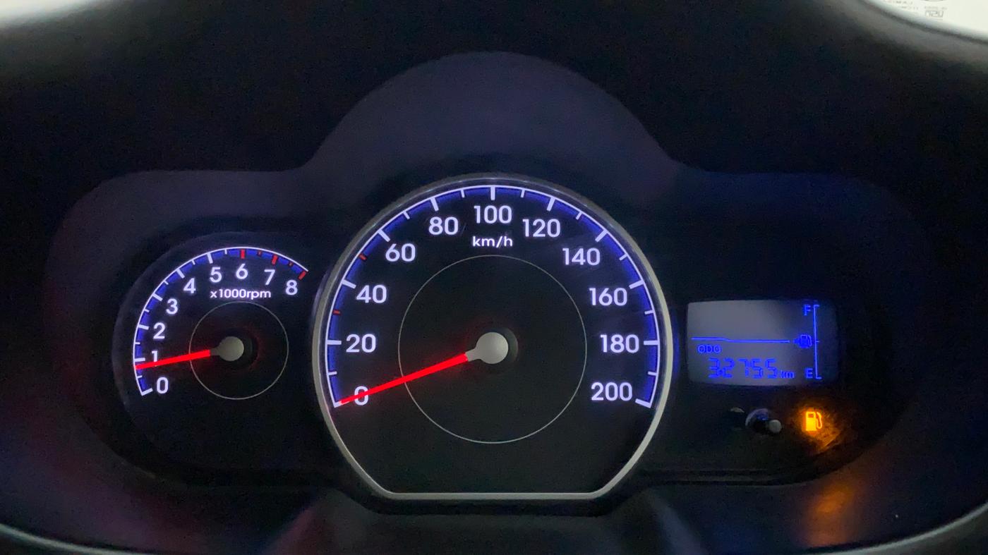 2013 Hyundai i10 MAGNA 1.1, Petrol, Manual, 32,941 km, Odometer Image