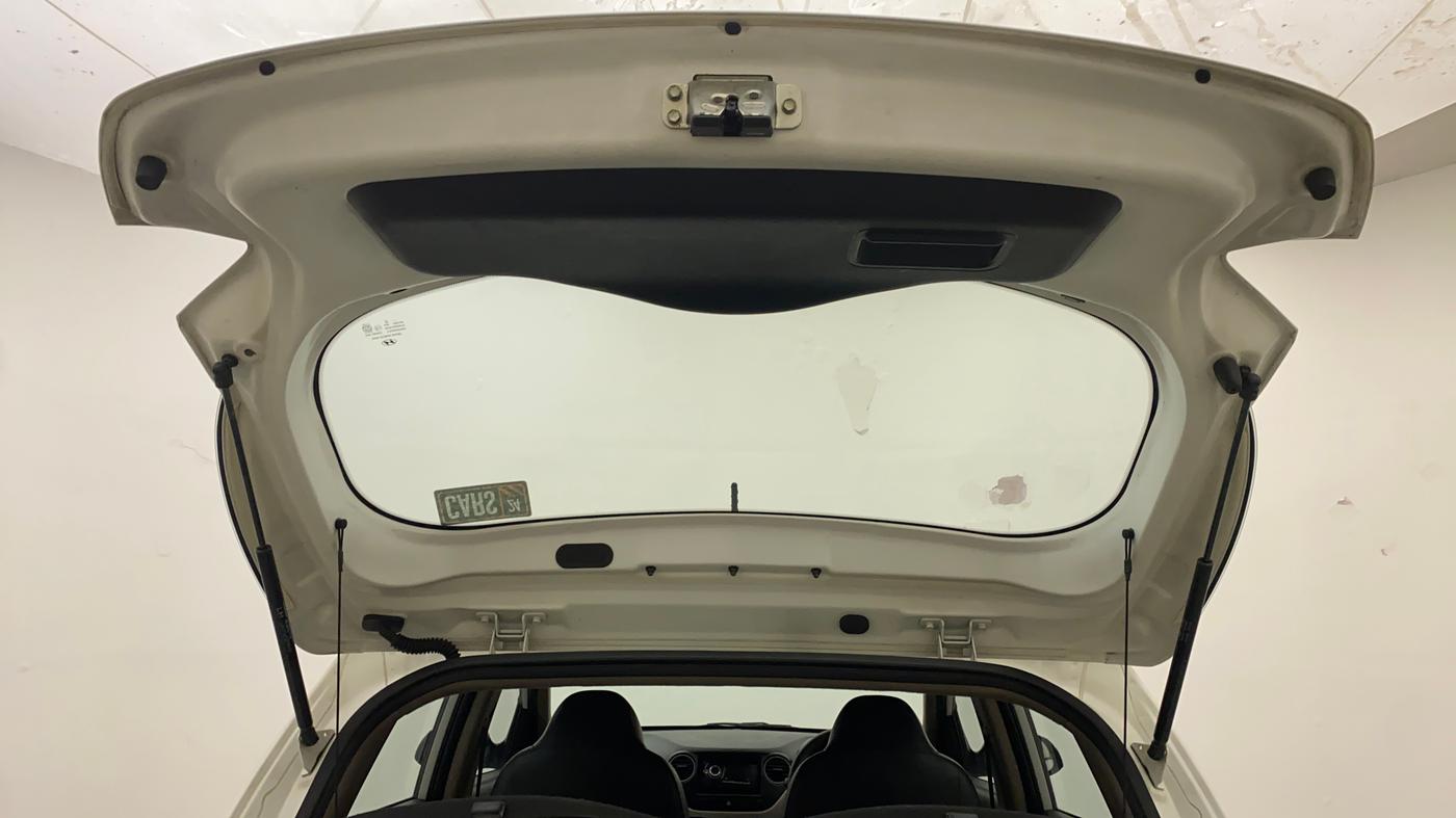 2013 Hyundai Grand i10 MAGNA 1.2 KAPPA VTVT, Petrol, Manual, 62,209 km, Boot Door Open