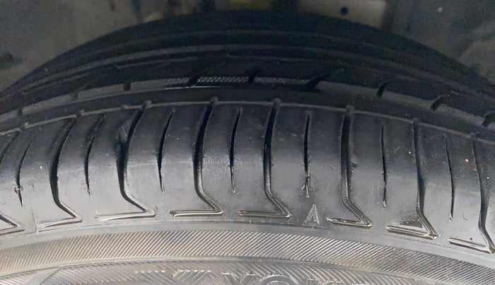 2018 Ford Ecosport TITANIUM 1.5L PETROL, Petrol, Manual, 70,038 km, Right Front Tyre Tread