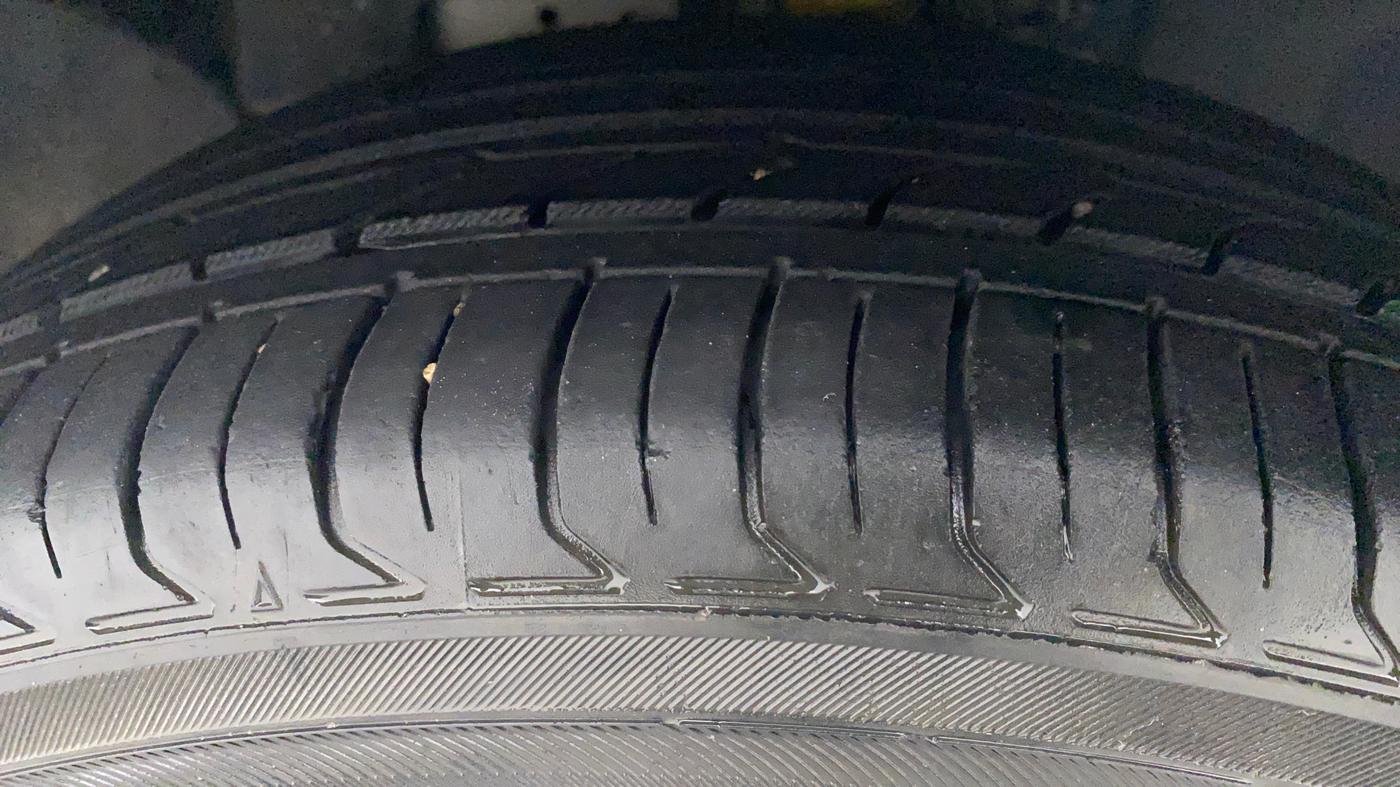 2018 Ford Ecosport TITANIUM 1.5L PETROL, Petrol, Manual, 70,038 km, Left Front Tyre Tread