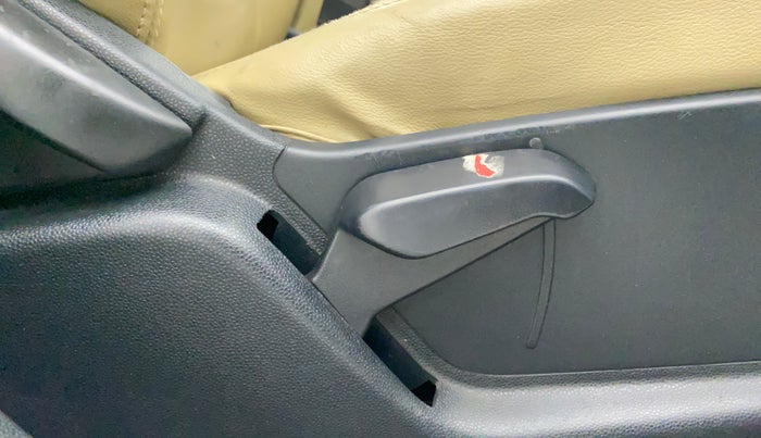 2018 Ford Ecosport TITANIUM 1.5L PETROL, Petrol, Manual, 70,038 km, Driver Side Adjustment Panel