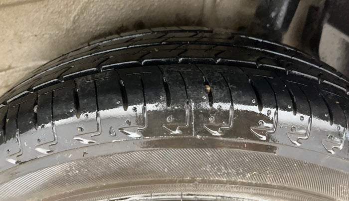 2022 Maruti IGNIS SIGMA 1.2, Petrol, Manual, 36,375 km, Left Rear Tyre Tread