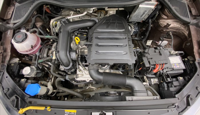 2021 Volkswagen Vento COMFORTLINE 1.0 TSI MT, Petrol, Manual, 16,362 km, Open Bonet
