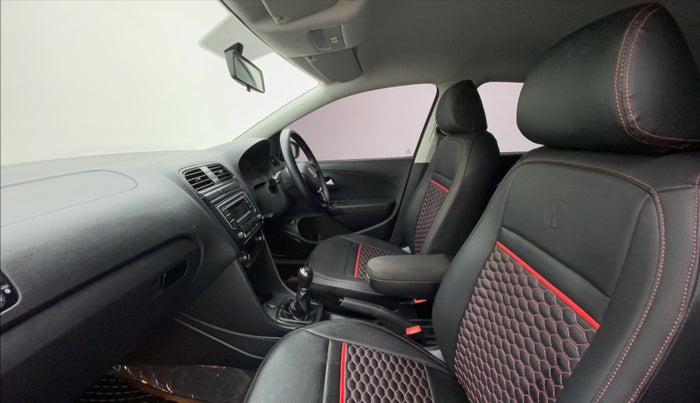 2021 Volkswagen Vento COMFORTLINE 1.0 TSI MT, Petrol, Manual, 16,362 km, Right Side Front Door Cabin