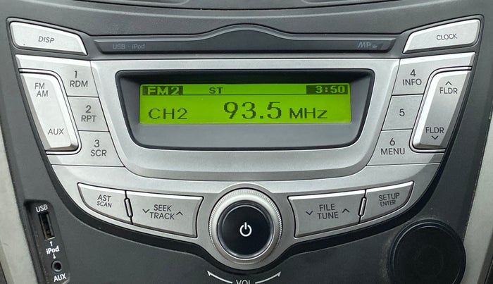 2017 Hyundai Eon MAGNA PLUS, Petrol, Manual, 25,742 km, Infotainment System