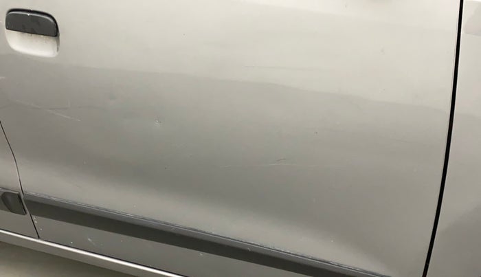 2015 Maruti Wagon R 1.0 LXI, Petrol, Manual, 28,644 km, Driver-side door - Minor scratches