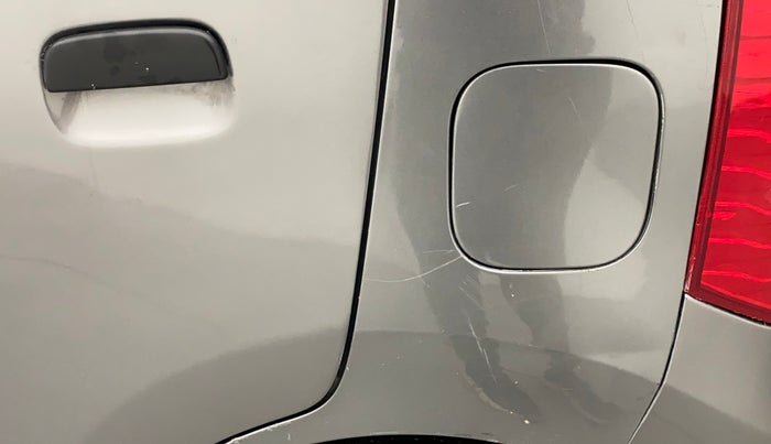 2015 Maruti Wagon R 1.0 LXI, Petrol, Manual, 28,644 km, Left quarter panel - Slightly dented