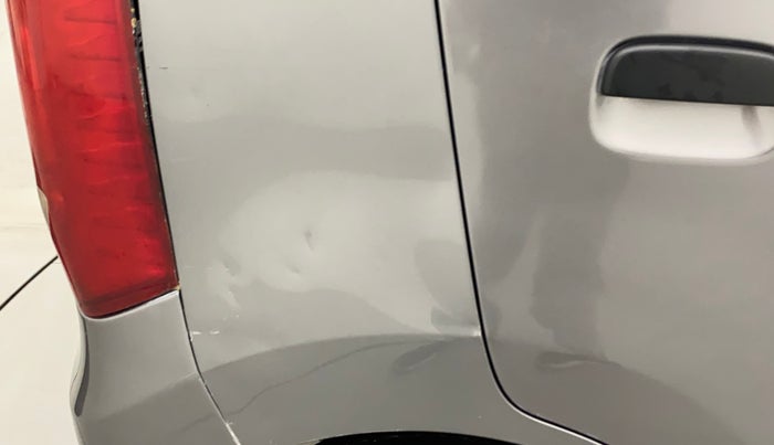2015 Maruti Wagon R 1.0 LXI, Petrol, Manual, 28,644 km, Right quarter panel - Slightly dented