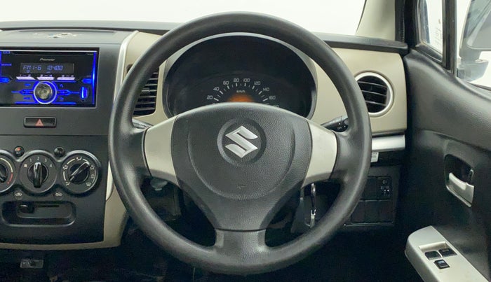 2015 Maruti Wagon R 1.0 LXI, Petrol, Manual, 28,644 km, Steering Wheel Close Up