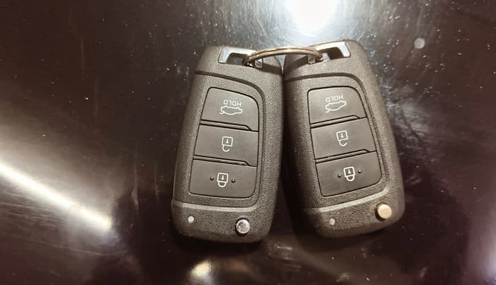 2023 Hyundai Verna S MT 1.5 MPI, Petrol, Manual, 31,793 km, Key Close Up