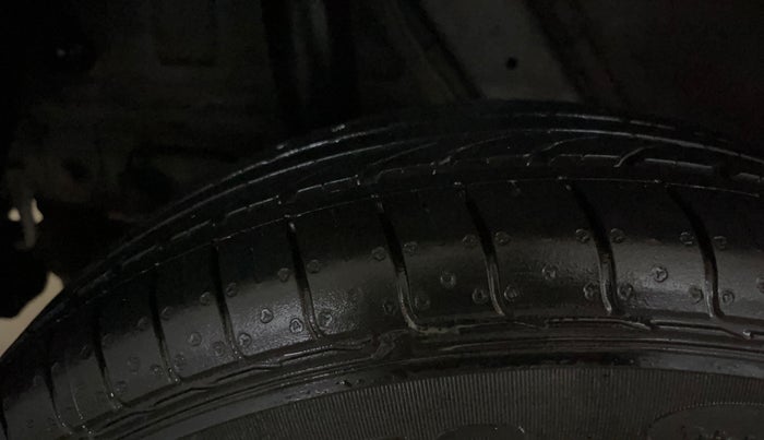 2019 Hyundai VENUE S 1.0 TURBO DCT, Petrol, Automatic, 44,052 km, Right Rear Tyre Tread