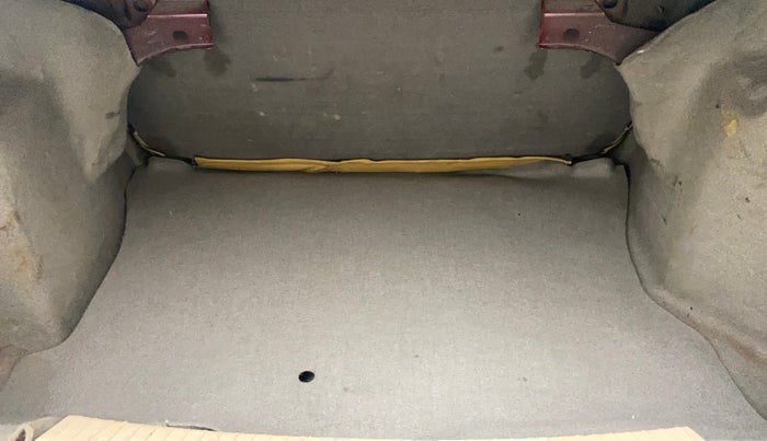 2016 Ford Figo Aspire TREND 1.2 PETROL, Petrol, Manual, 92,931 km, Boot Inside