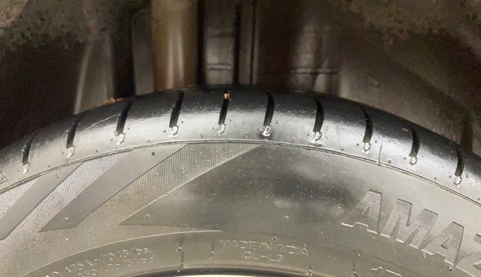 2016 Ford Figo Aspire TREND 1.2 PETROL, Petrol, Manual, 92,931 km, Right Rear Tyre Tread