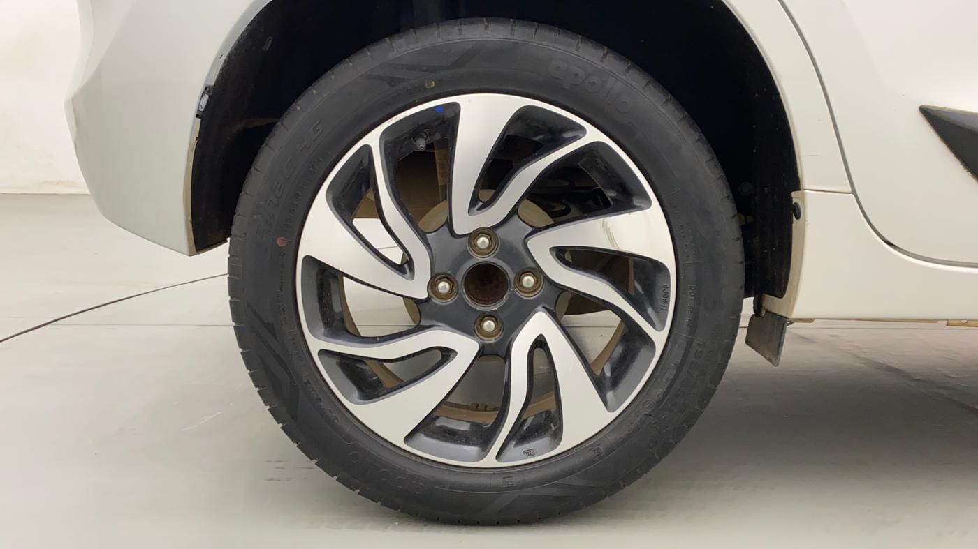 2019 Maruti Baleno ALPHA CVT PETROL 1.2, Petrol, Automatic, 42,427 km, Right Rear Wheel