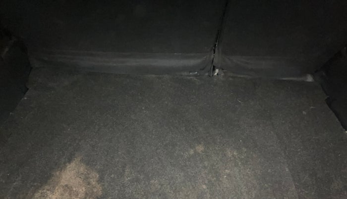 2016 Maruti Baleno DELTA PETROL 1.2, Petrol, Manual, 82,372 km, Boot Inside