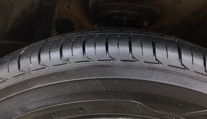 2019 Hyundai Elite i20 ASTA (O) CVT, Petrol, Automatic, 47,900 km, Left Front Tyre Tread