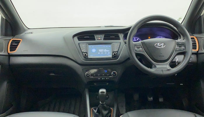 2017 Hyundai Elite i20 ASTA 1.2 DUAL TONE, Petrol, Manual, 37,182 km, Dashboard