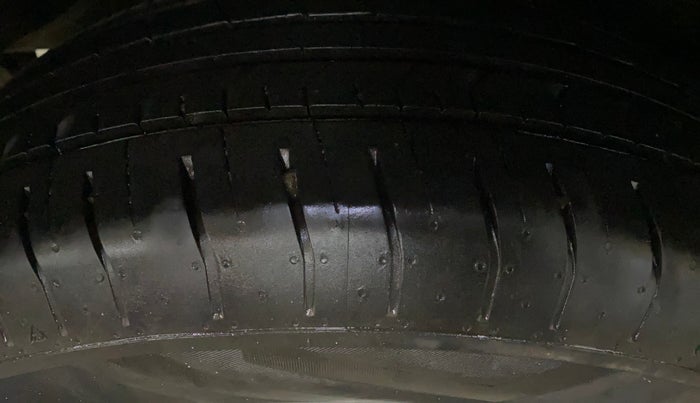 2017 Hyundai Creta E PLUS 1.4 DIESEL, Diesel, Manual, 53,386 km, Right Rear Tyre Tread