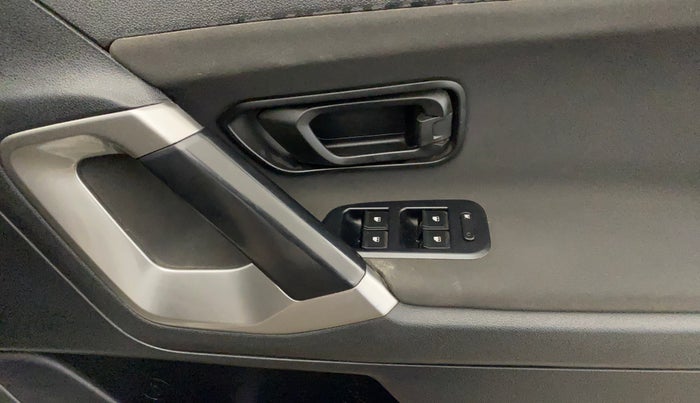 2022 Tata Harrier XM 2.0L KRYOTEC, Diesel, Manual, 38,886 km, Driver Side Door Panels Control