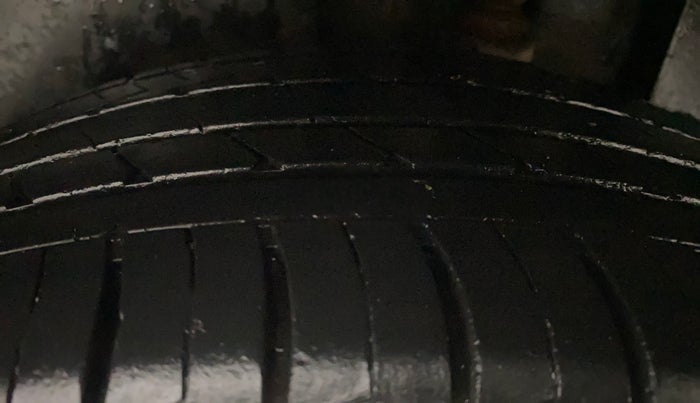 2023 KIA SELTOS  GTX Plus 1.5 Turbo Petrol DCT, Petrol, Automatic, 21,423 km, Left Rear Tyre Tread