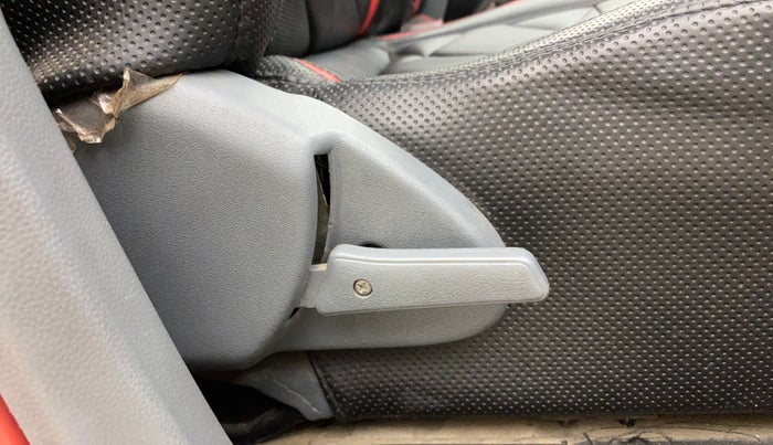 2014 Maruti Alto 800 LXI, Petrol, Manual, 52,229 km, Driver Side Adjustment Panel