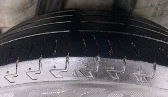 2021 Honda WR-V 1.2 i-VTEC VX MT, Petrol, Manual, 27,403 km, Left Rear Tyre Tread