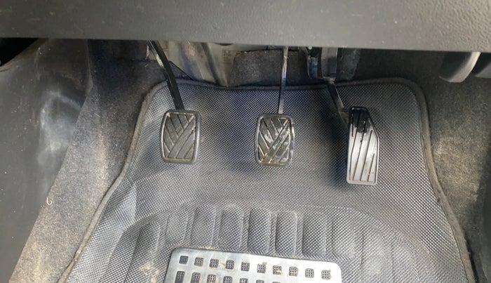 2021 Maruti Swift LXI, Petrol, Manual, 34,501 km, Pedals