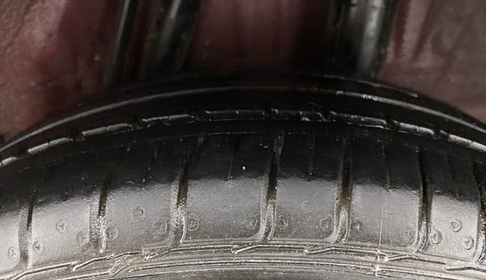 2022 Honda Jazz 1.2L I-VTEC ZX CVT, Petrol, Automatic, 19,965 km, Left Rear Tyre Tread