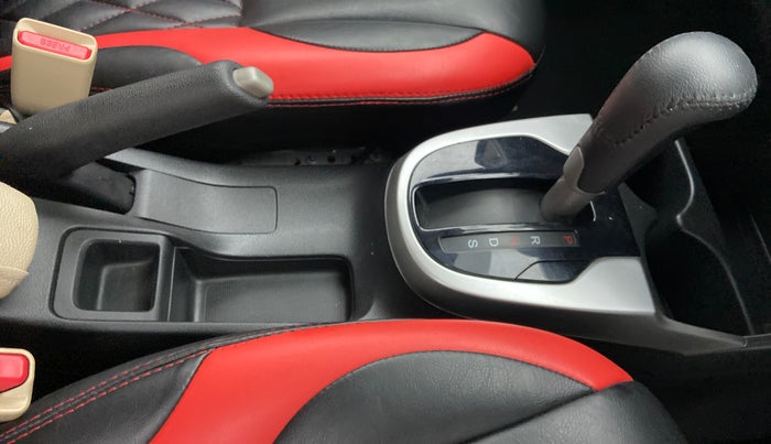 2022 Honda Jazz 1.2L I-VTEC ZX CVT, Petrol, Automatic, 19,965 km, Gear Lever