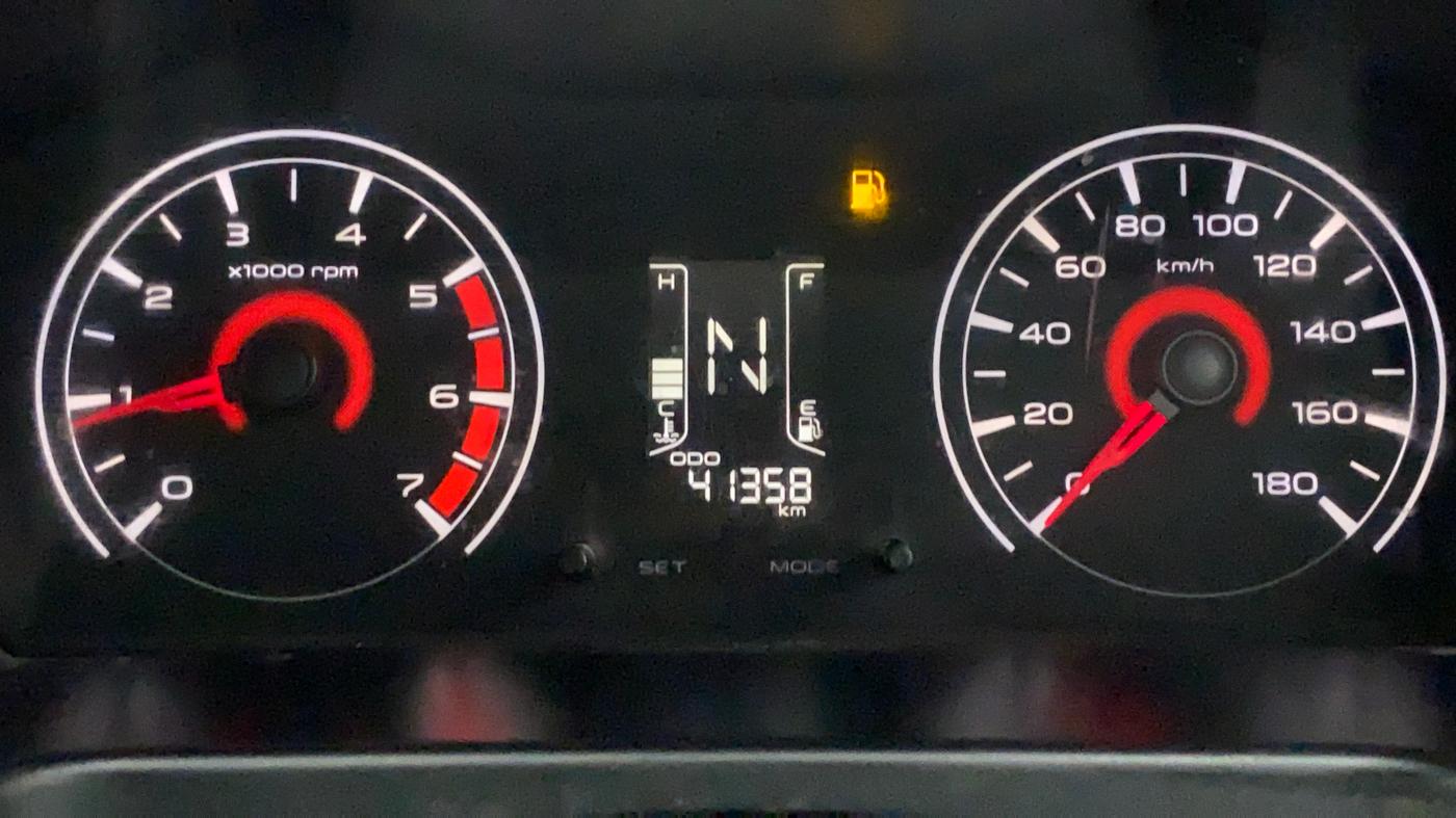2017 Mahindra Kuv100 K2 6 STR, Petrol, Manual, 41,358 km, Odometer Image