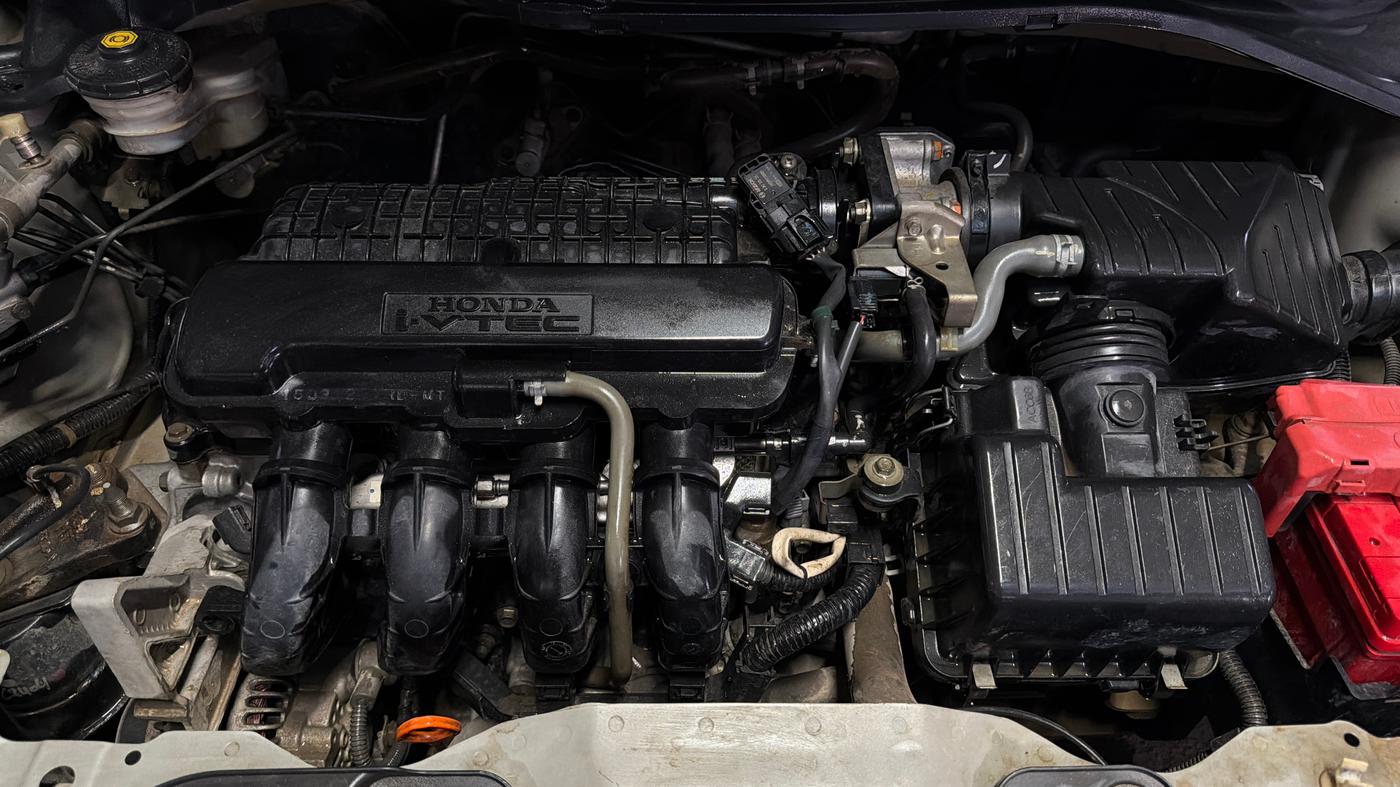 2015 Honda Amaze 1.2L I-VTEC S, Petrol, Manual, 80,685 km, Engine View
