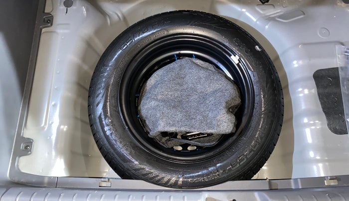 2025 Hyundai GRAND I10 NIOS Sportz (O) 1.2 Kappa AMT, Petrol, Automatic, 7,112 km, Spare Tyre