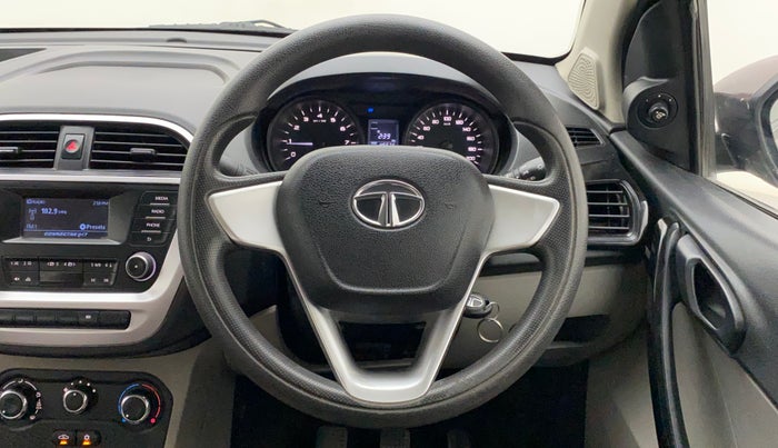 2017 Tata Tiago XT PETROL, Petrol, Manual, 45,575 km, Steering Wheel Close Up