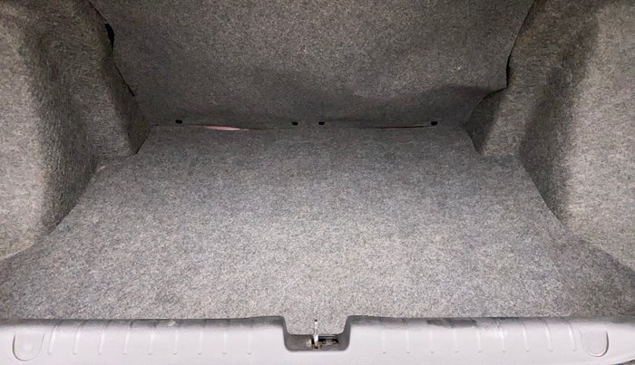 2018 Honda Amaze 1.2L I-VTEC V, Petrol, Manual, 39,114 km, Boot Inside