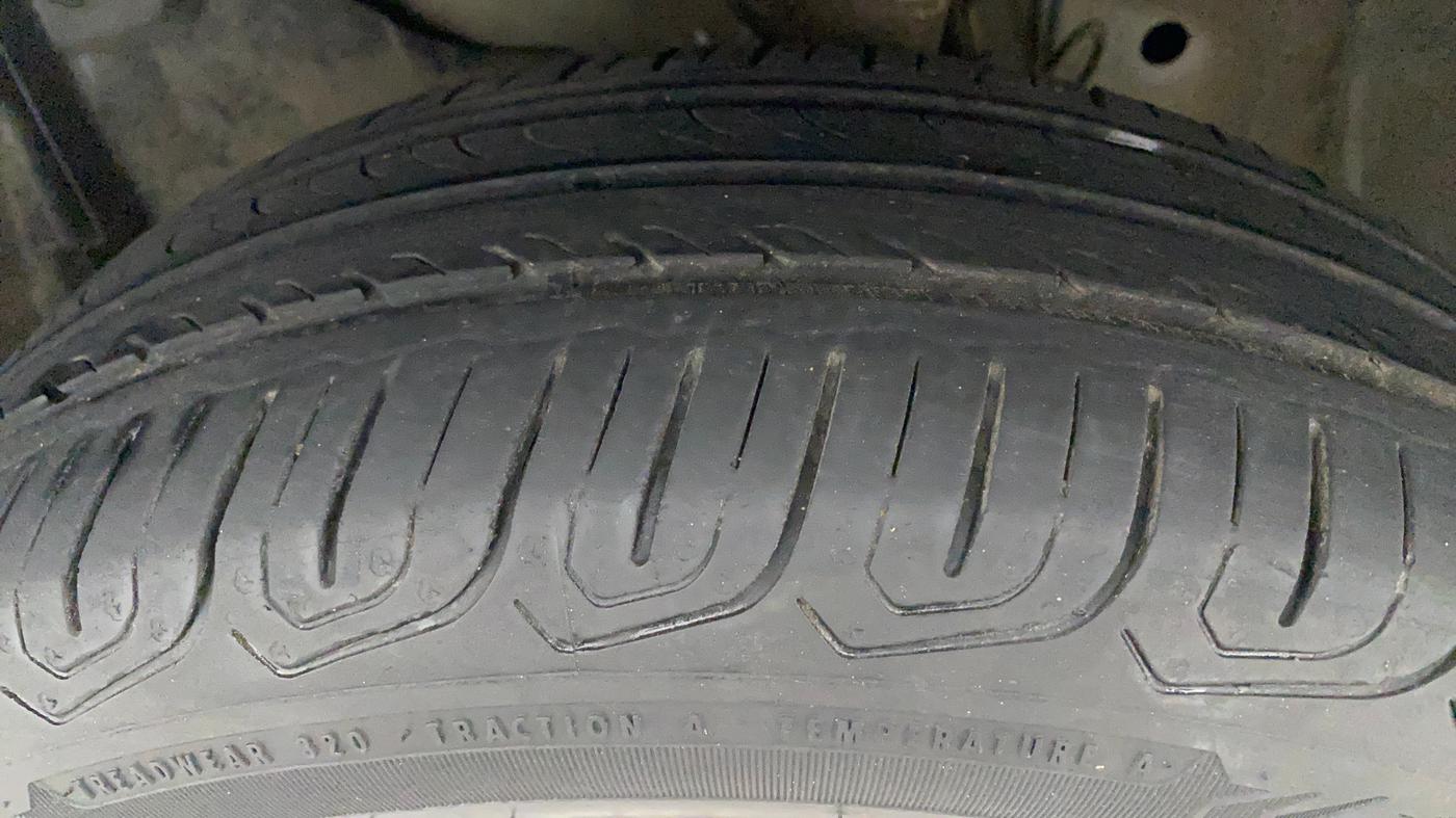 2019 Honda Amaze 1.2L I-VTEC S CVT, Petrol, Automatic, 69,402 km, Left Front Tyre Tread