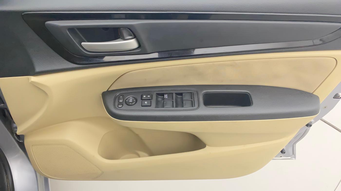 2019 Honda Amaze 1.2L I-VTEC S CVT, Petrol, Automatic, 69,402 km, Driver Side Door Panels Control