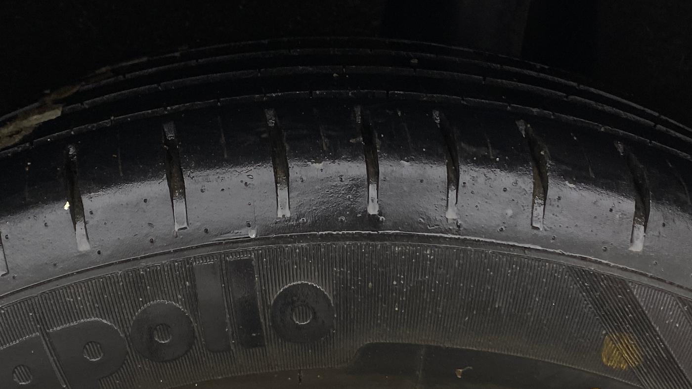2019 Maruti Baleno ZETA PETROL 1.2, Petrol, Manual, 44,447 km, Left Rear Tyre Tread