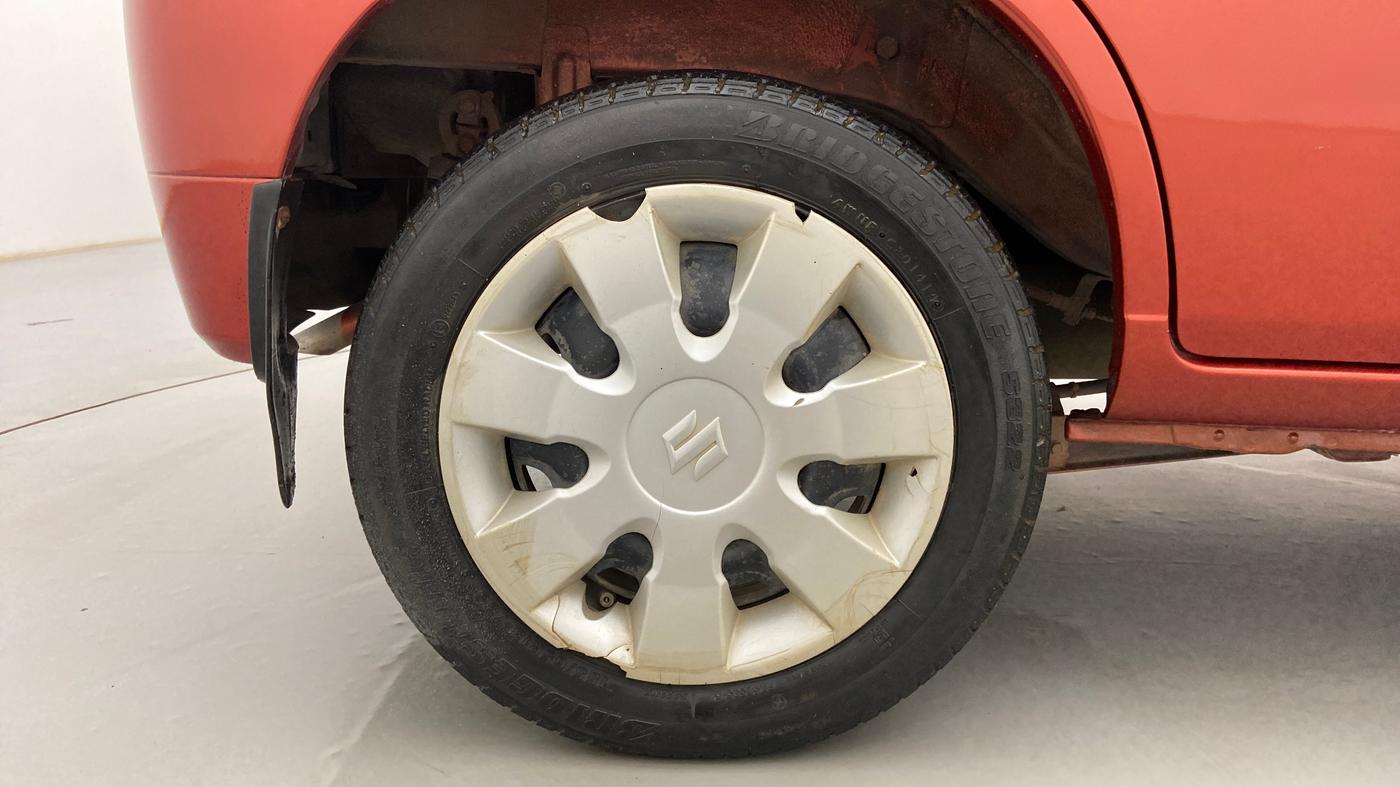 2014 Maruti Alto K10 VXI, Petrol, Manual, 36,371 km, Right Rear Wheel