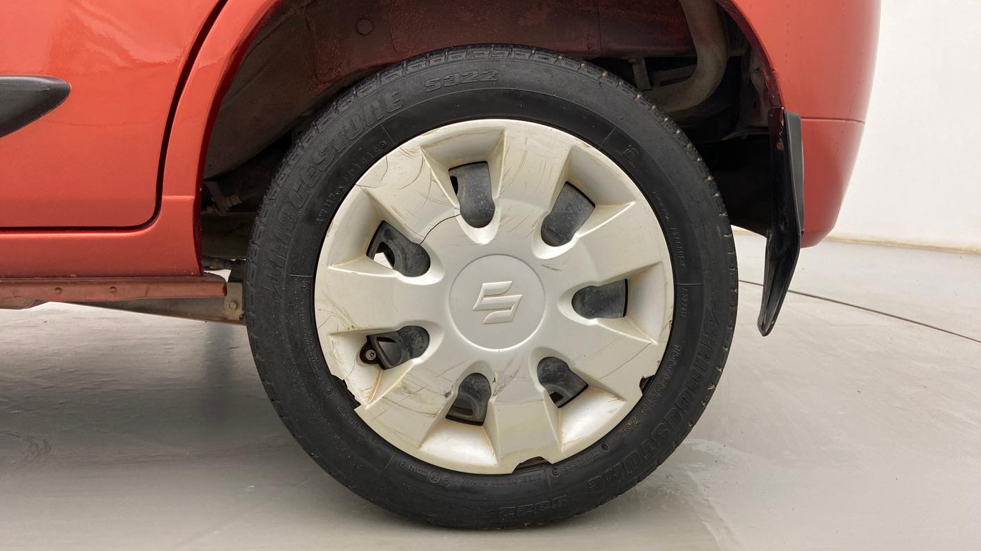 2014 Maruti Alto K10 VXI, Petrol, Manual, 36,371 km, Left Rear Wheel
