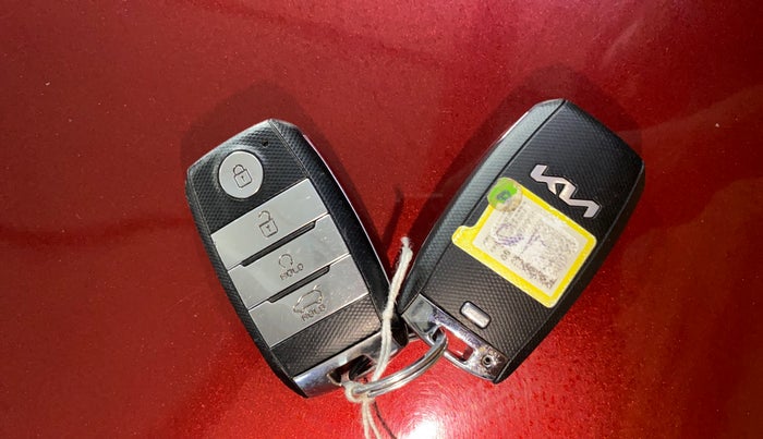 2022 KIA SELTOS HTK PLUS 1.5 IMT, Petrol, Manual, 20,815 km, Key Close Up