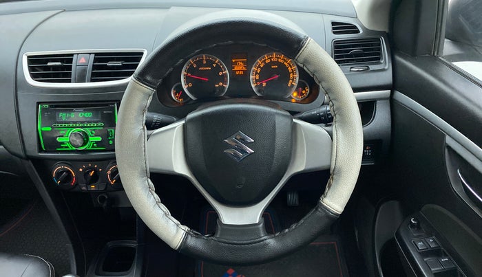 2013 Maruti Swift VDI, Diesel, Manual, 1,03,158 km, Steering Wheel Close Up