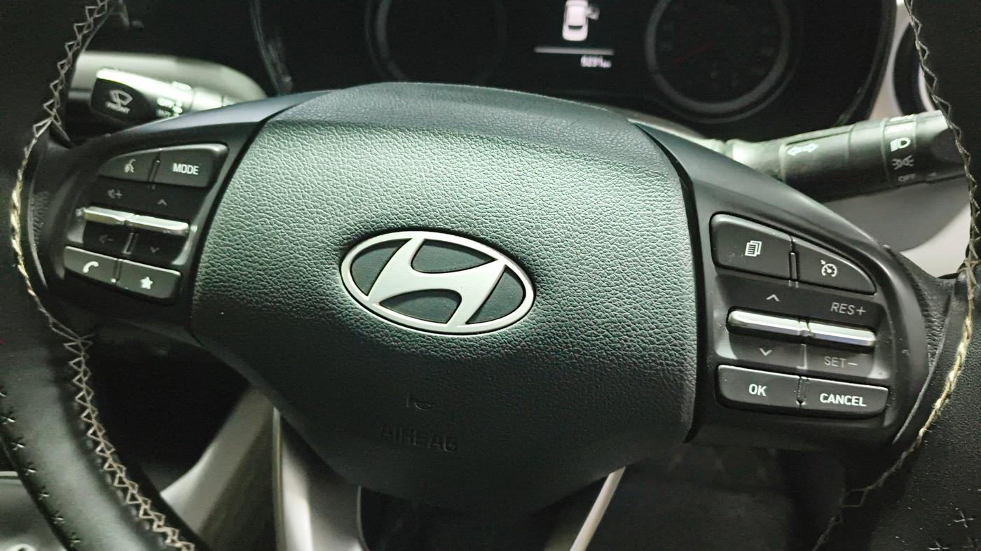 2025 Hyundai GRAND I10 NIOS SPORTZ AMT 1.2 KAPPA VTVT, Petrol, Automatic, 5,223 km, Adaptive Cruise Control