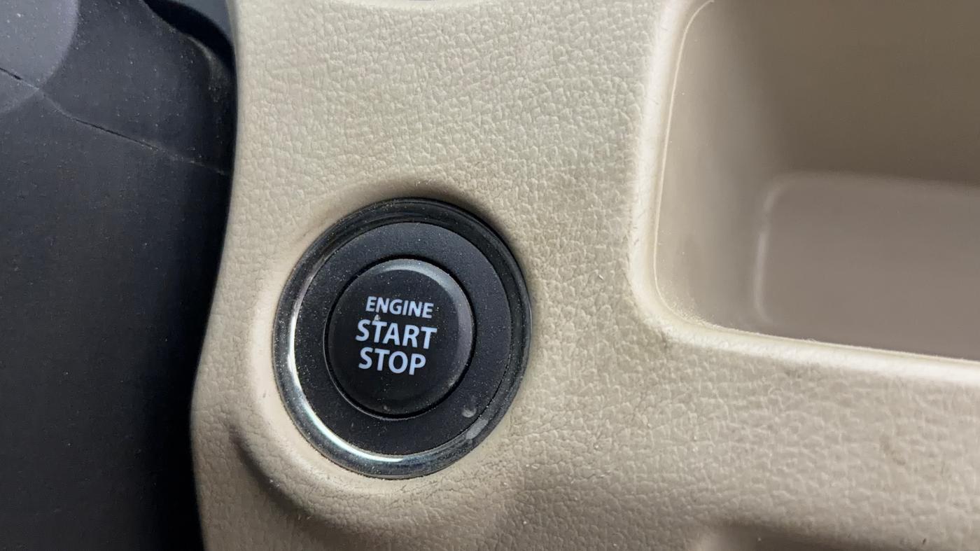 2015 Maruti Ciaz ZXI AT, Petrol, Automatic, 23,719 km, Keyless Start/ Stop Button