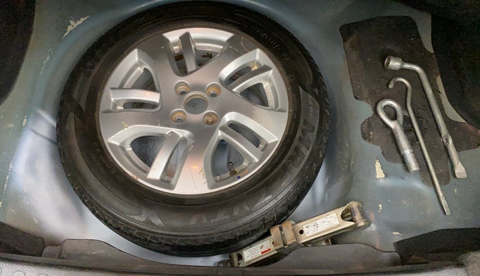 2012 Maruti Swift Dzire ZXI, Petrol, Manual, 96,796 km, Spare Tyre