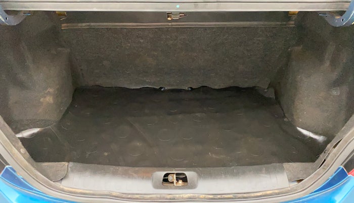 2012 Maruti Swift Dzire ZXI, Petrol, Manual, 96,796 km, Boot Inside
