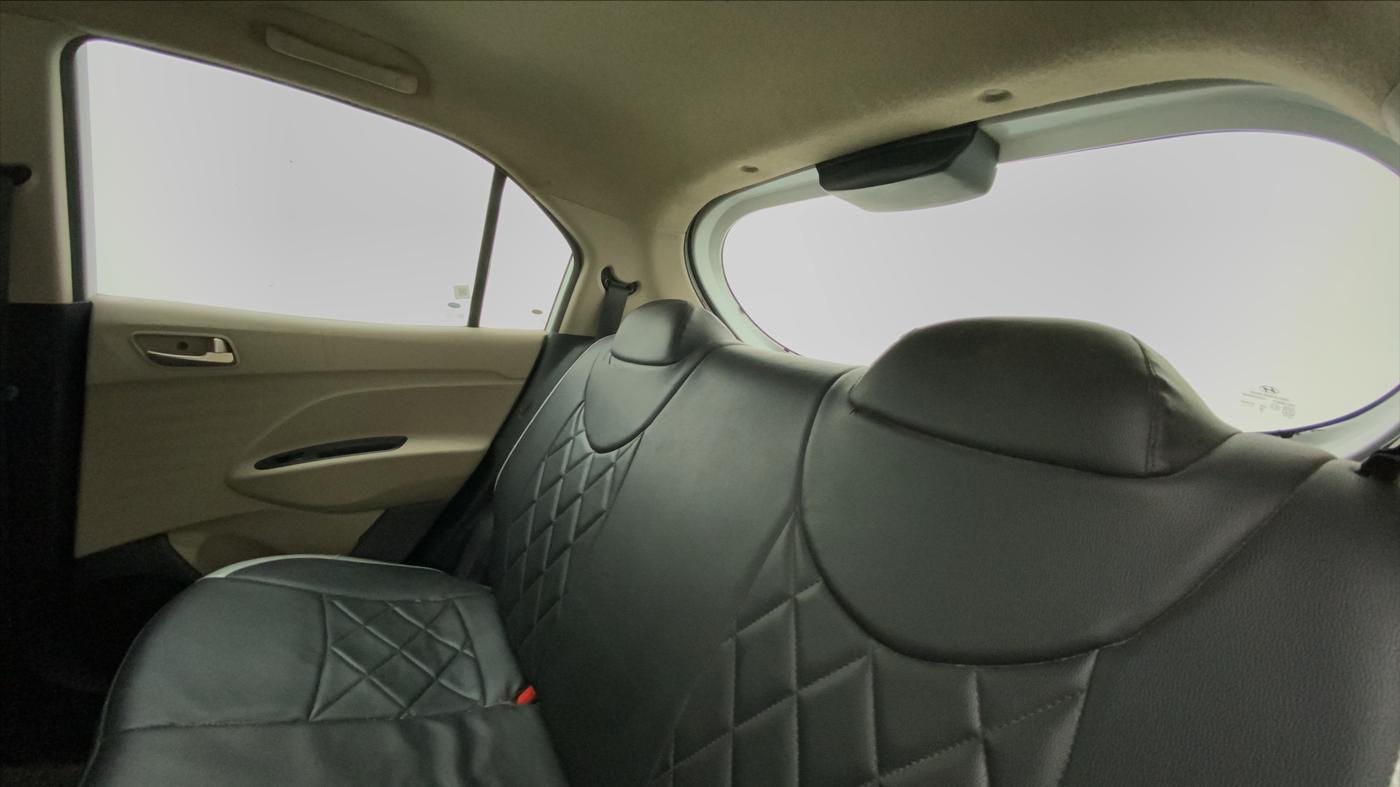 2019 Hyundai NEW SANTRO SPORTZ MT, Petrol, Manual, 46,370 km, Right Side Rear Door Cabin