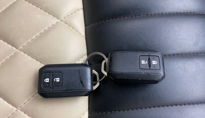 2019 Maruti Ertiga ZXI AT SHVS, Petrol, Automatic, 73,966 km, Key Close Up