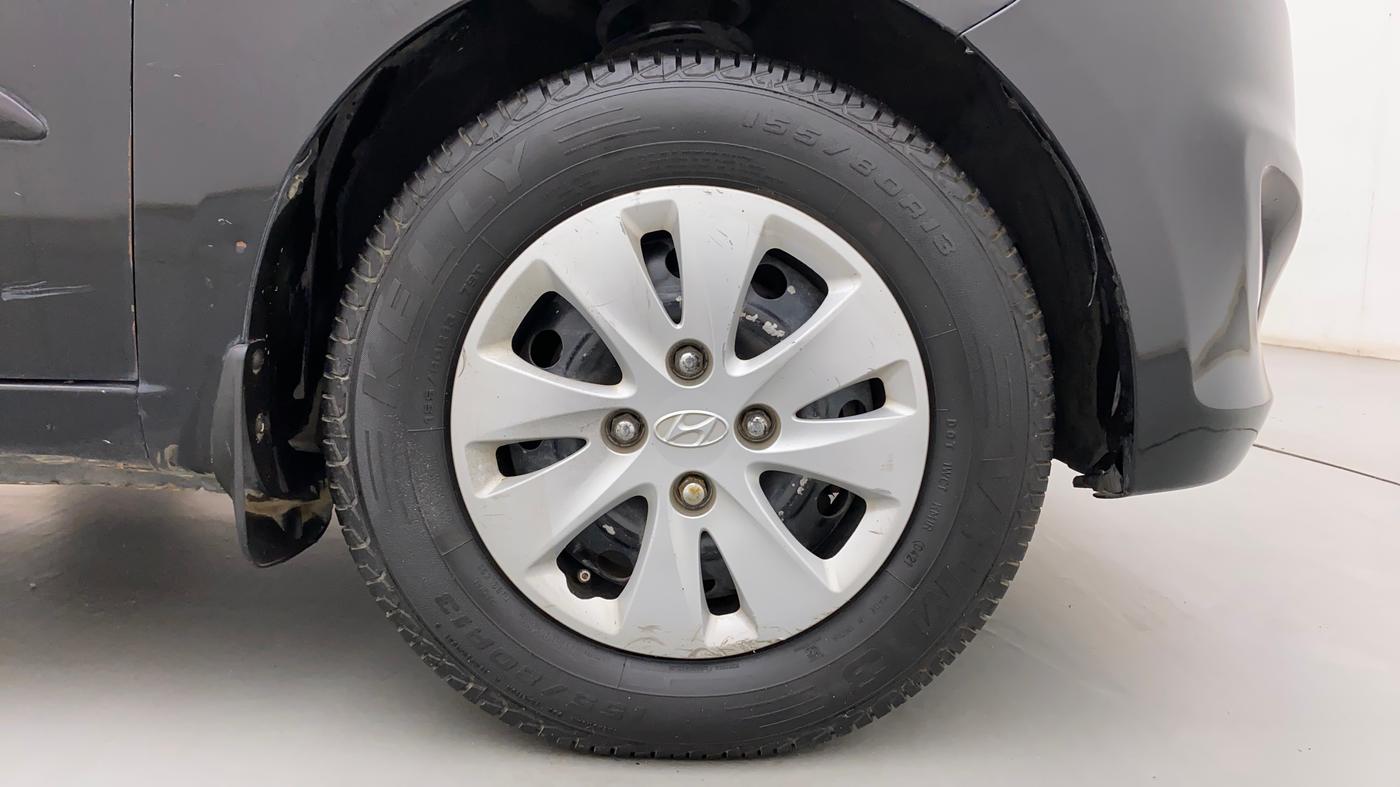 2012 Hyundai i10 ERA 1.1, Petrol, Manual, 60,771 km, Right Front Wheel