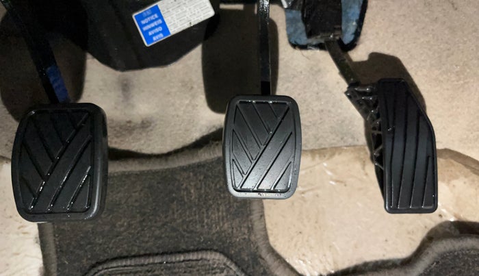 2019 Maruti Dzire VXI, Petrol, Manual, 61,014 km, Pedals